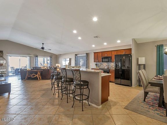 5th image of 2842 W Starina Pl