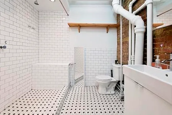 Rented by Veritas Property Management | media 69