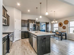 10477 Turtle Back Dr, Midwest City, OK 73130