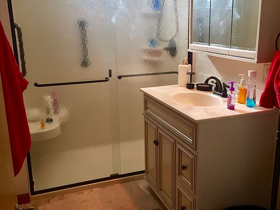 basement bath 10x6