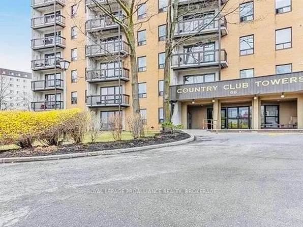 66 Greenview Dr #301, Kingston, ON K7M 7C5