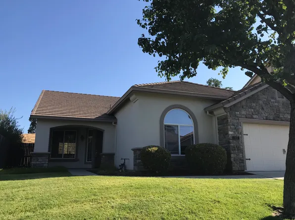 287 Gold Creek Dr, Valley Springs, CA 95252