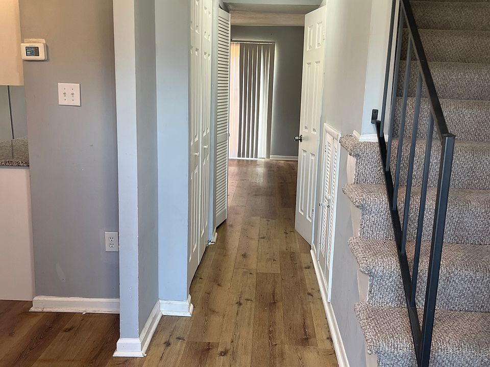 1st image of 6461 Heritage Hill Dr