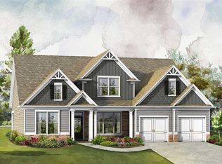 495 Lake Ridge Dr, Trussville, AL 35173