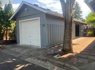 523 Hanover St, Eugene, OR 97402