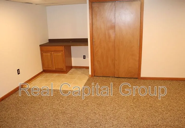 98 Beaver Dam Rd — Photo 23