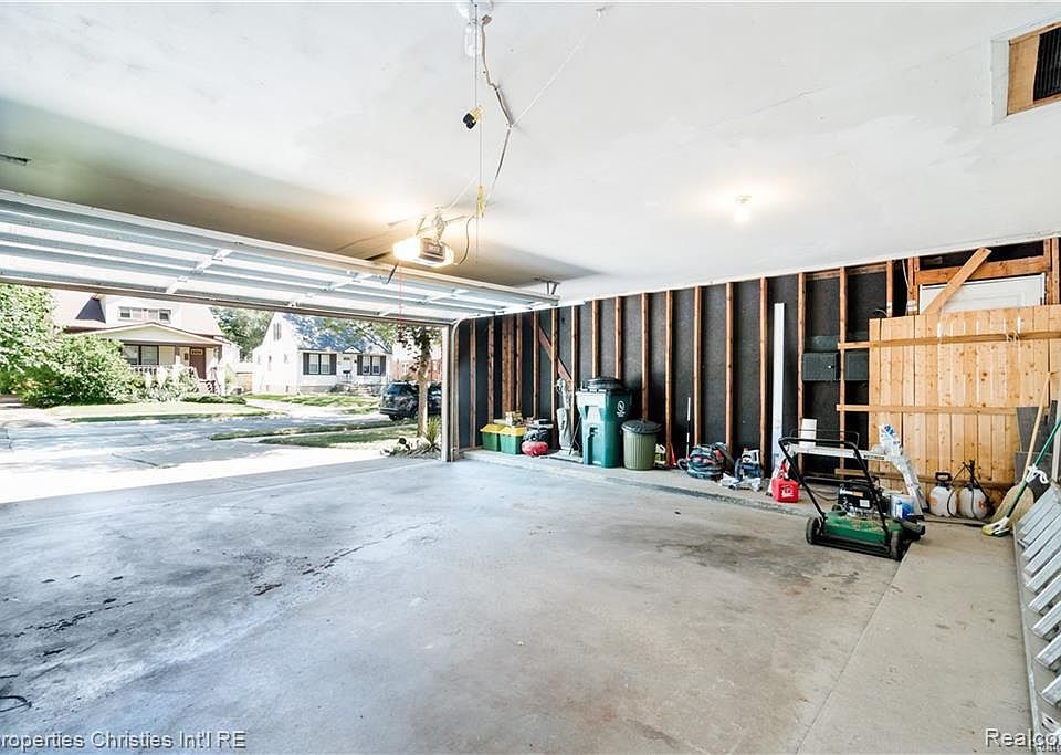 215 Woodsboro Dr, photo 19