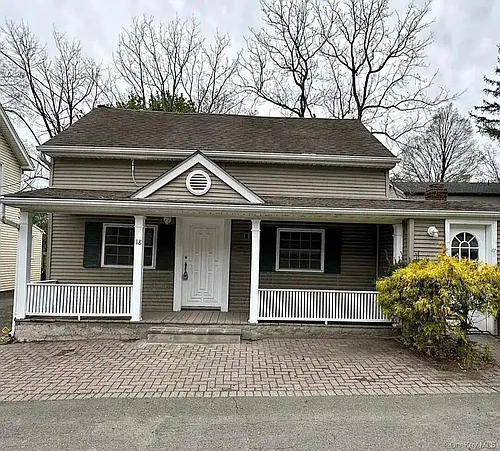 18 Forester Ave Photo 1