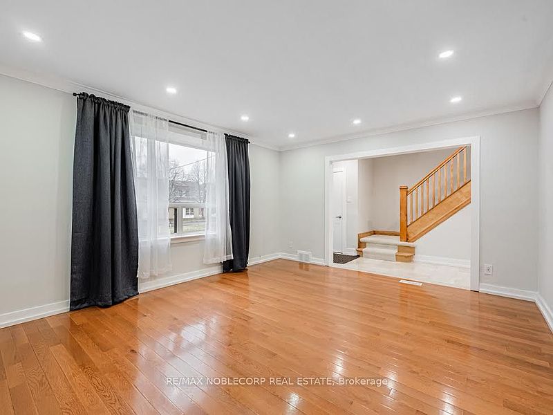 Toronto House for rent - 3 Bedrooms — photo 21