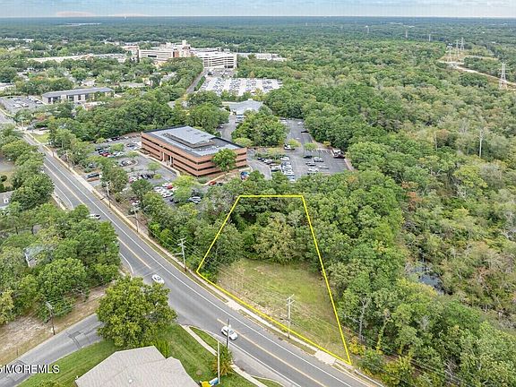 2nd image of 354 Lakehurst Road