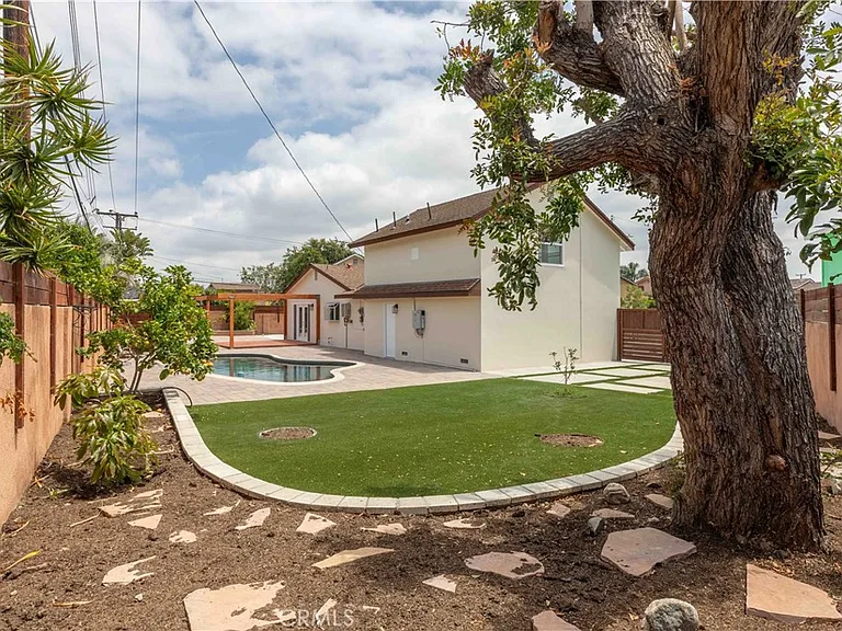 16708 Oleander Cir — Photo 46