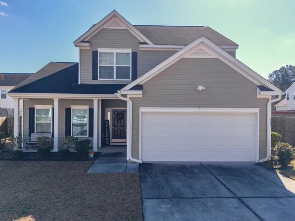 225 Urbano Ln, Goose Creek, SC 29445