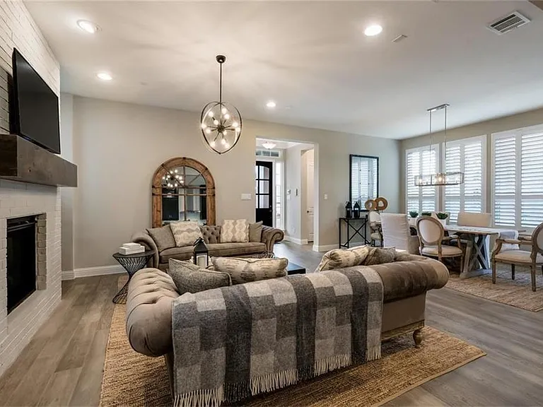 8043 Sunflower Ln — Photo 6