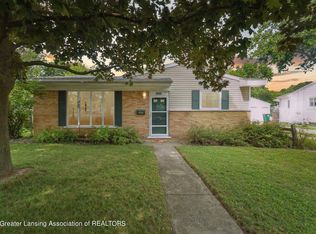 4900 Woodlyn Dr, Lansing, MI 48910