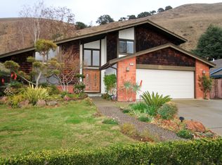 38640 Canyon Heights Dr, Fremont, CA 94536