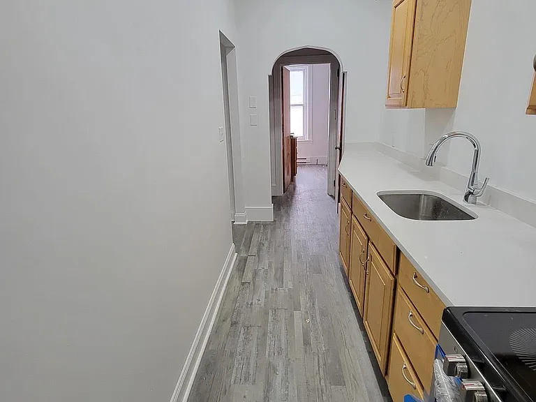 1801 S Main St #4 — Photo 4