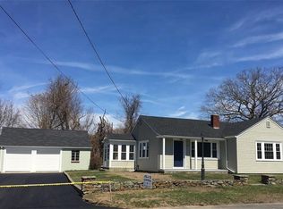 91 Greylock Rd, Bristol, RI 02809