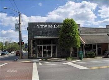 1st image of 101 W 7th Ave