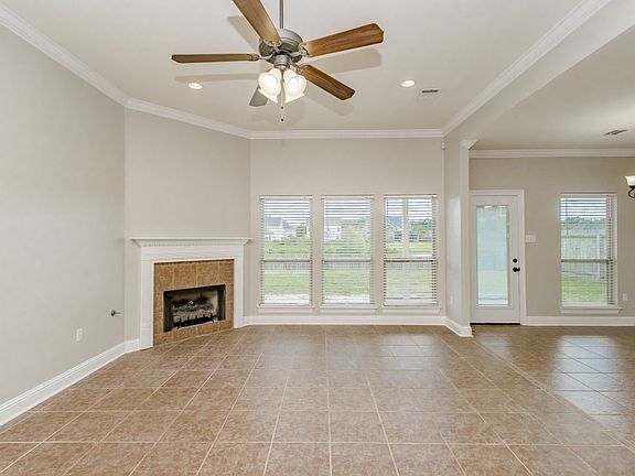 5th image of 14418 Caribbean Dr