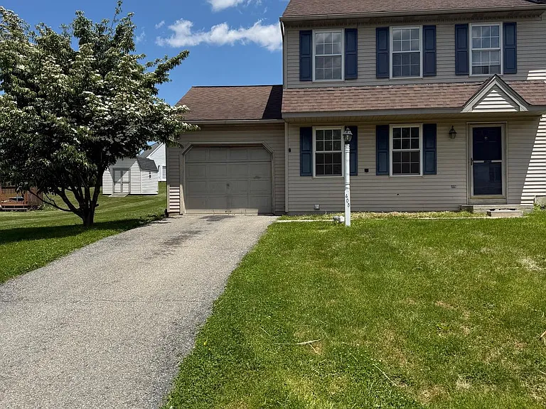 405 Groffdale Rd — Photo 1