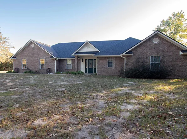 3014 County Road 3550, Holly Lake Ranch, TX 75765