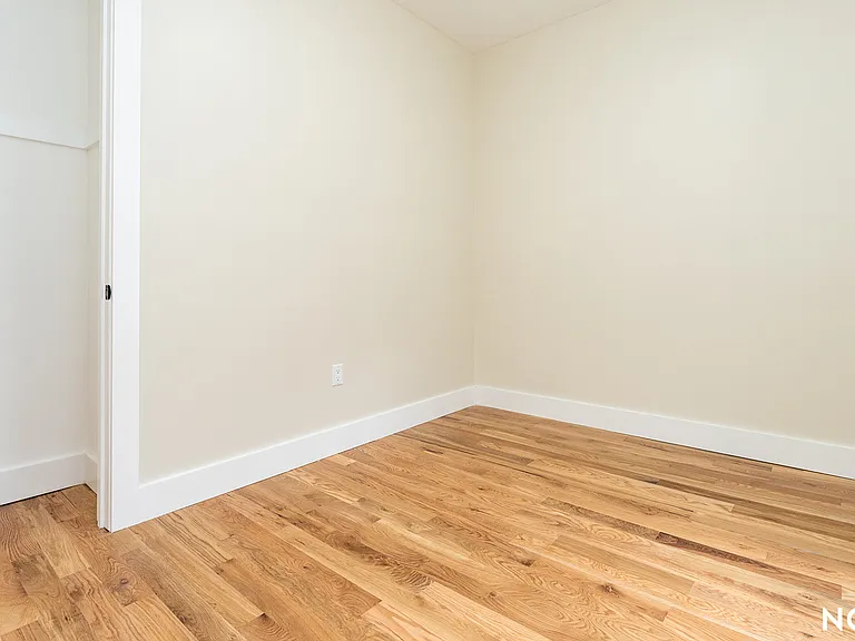 461 78th St #2R — Photo 7