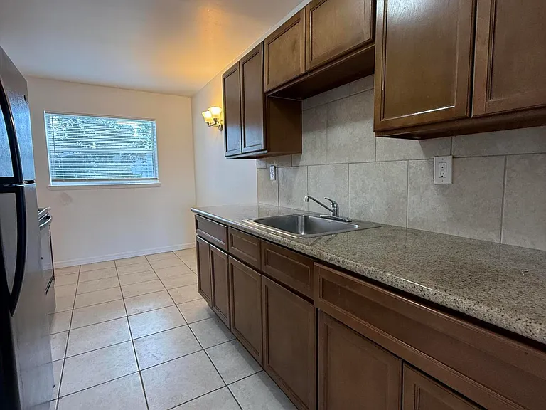 1432 Parkway Dr #6B — Photo 3