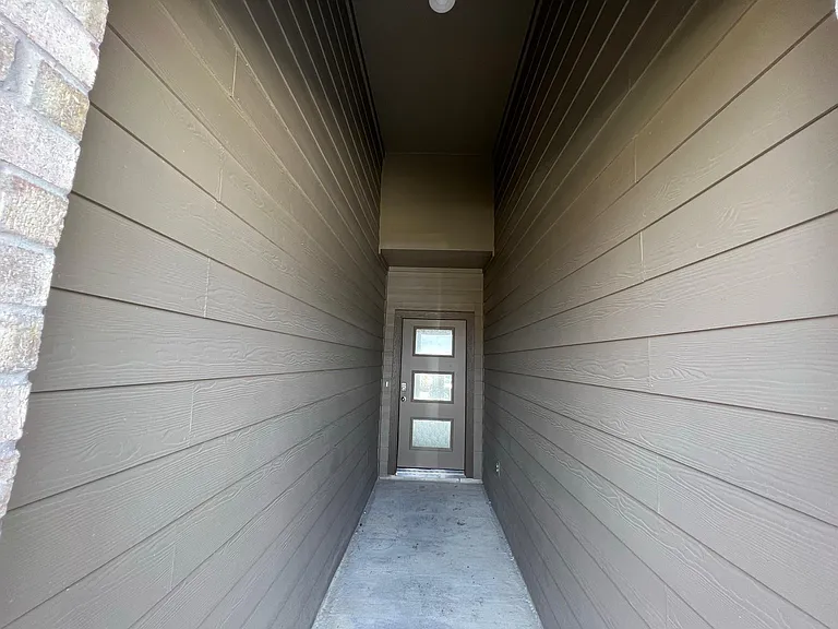 618 Thunder Cloud Dr — Photo 4