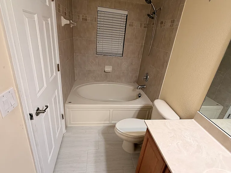 15416 Telford Spring Dr — Photo 6