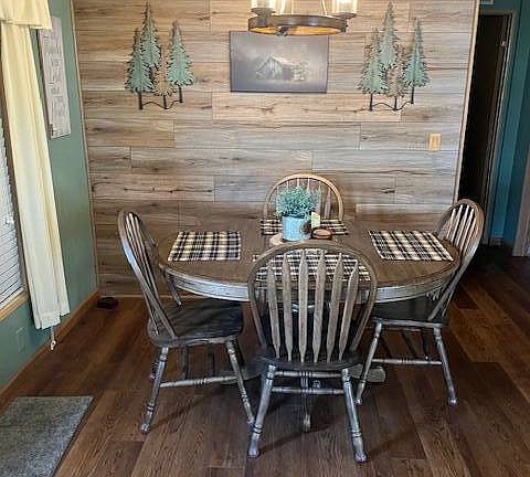 4th image of 54 Oak Ridge Cir