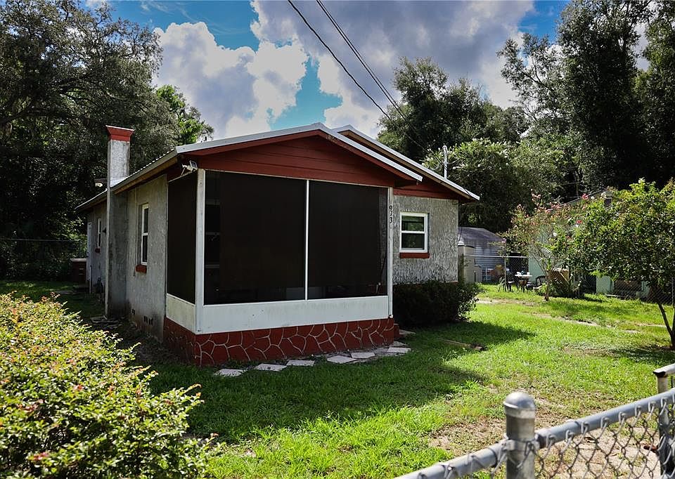1st image of 913 NW 13th Ave