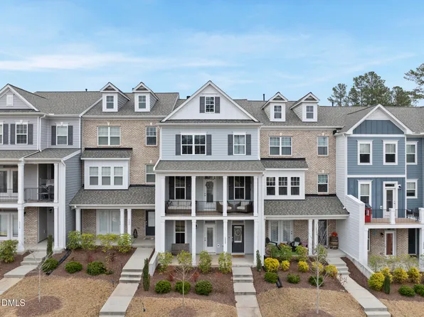 1322 Barn Cat Way, Apex, NC 27502