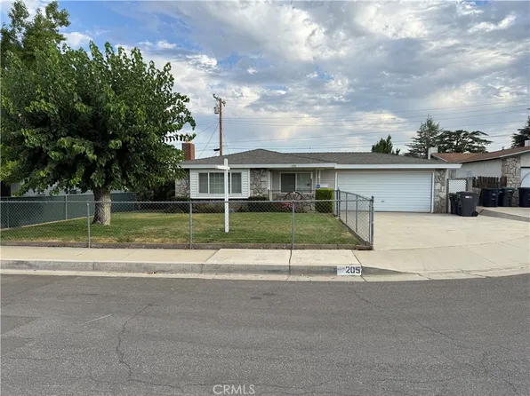 205 Bartlett St, Tehachapi, CA 93561