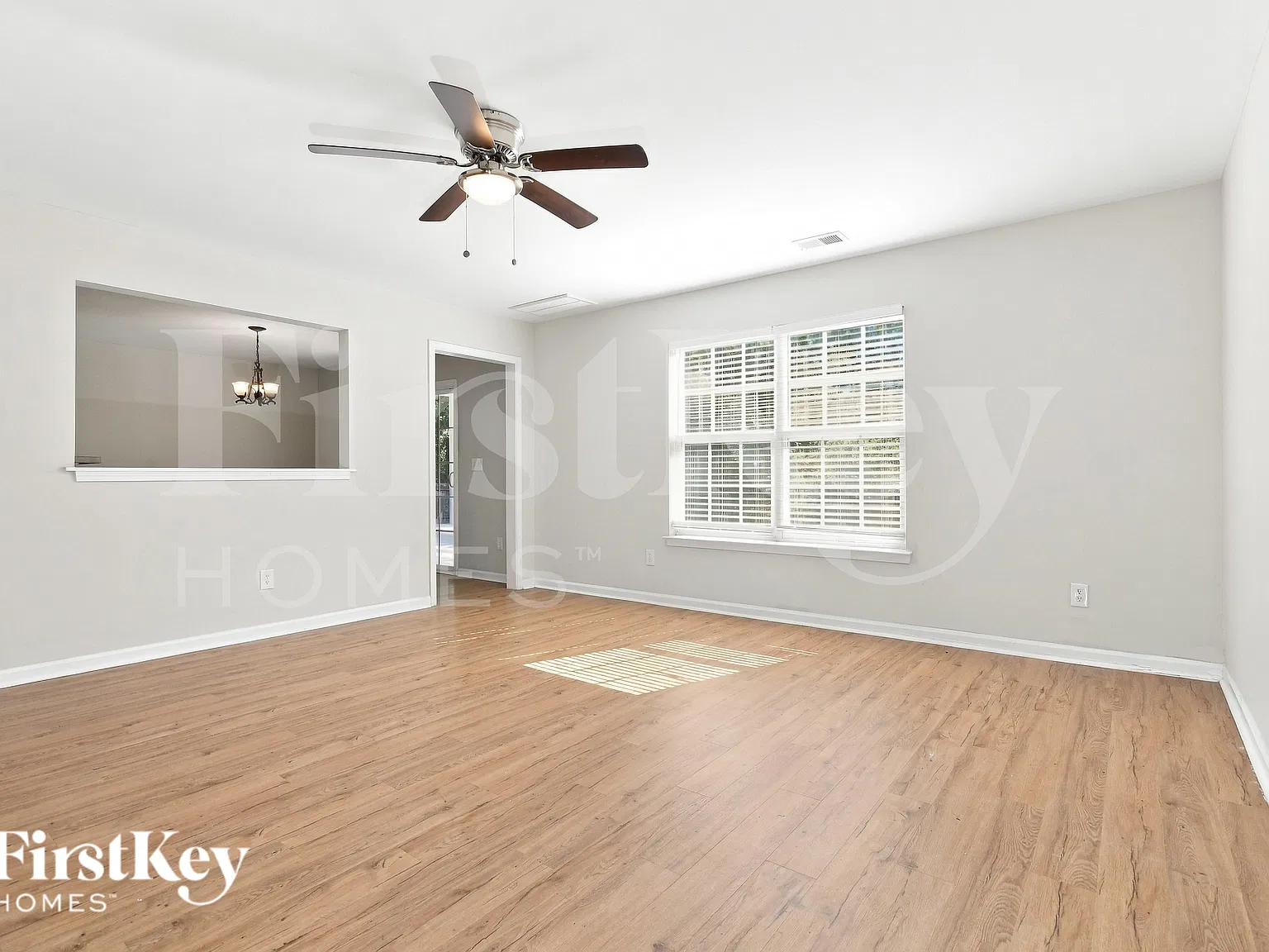 3 bed, 2.5 bath, 1760 sqft, $2,190 — Photo 4