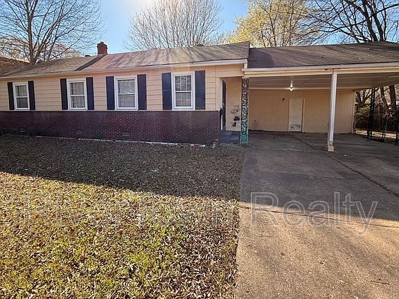 2nd image of 1489 Titus Rd