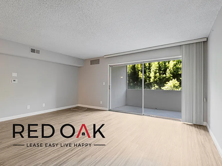 4329 Colfax Ave #108 — Photo 9