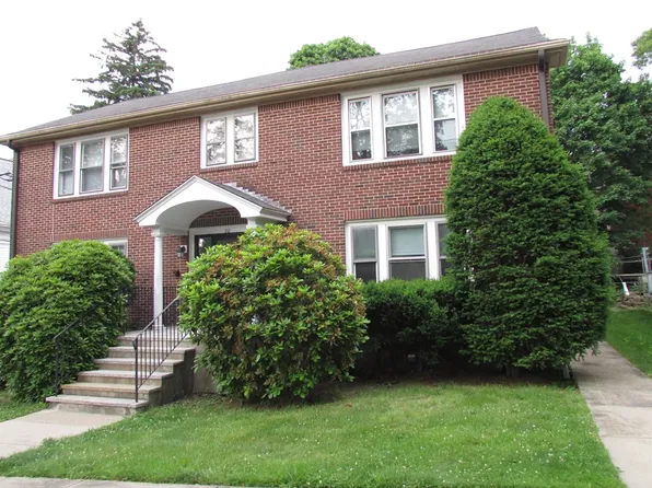 20 Prospect Ave APT 3, Quincy, MA 02170