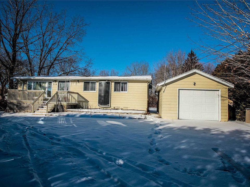 1st image of 138 Victoria Dr