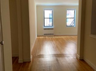 4323 42nd St #203, Sunnyside, NY 11104