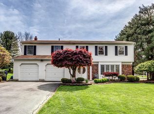 415 Concord Dr, Freehold, NJ 07728