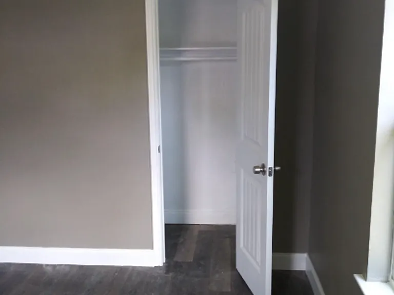 1126 Park Cir — Photo 10