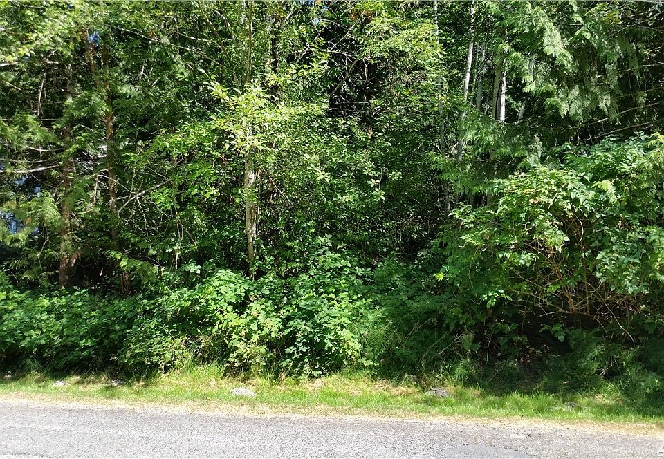1st image of 9828 Mariner Dr NW