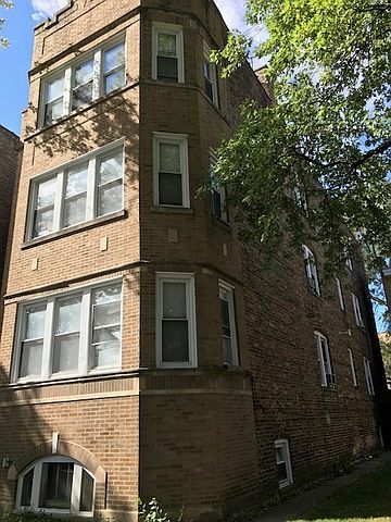 2nd image of 6334 N Richmond St