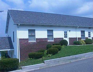 1st image of 101 Walker Dr