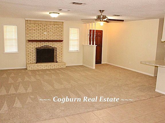 3rd image of 165 N Mohon St