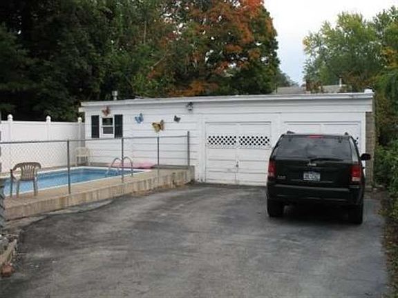 4th image of 23 Clermont St