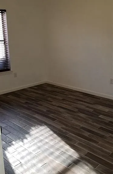830 Threadneedle St #228 — Photo 7