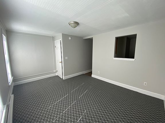 4th image of 123 Porter Ave APT 2