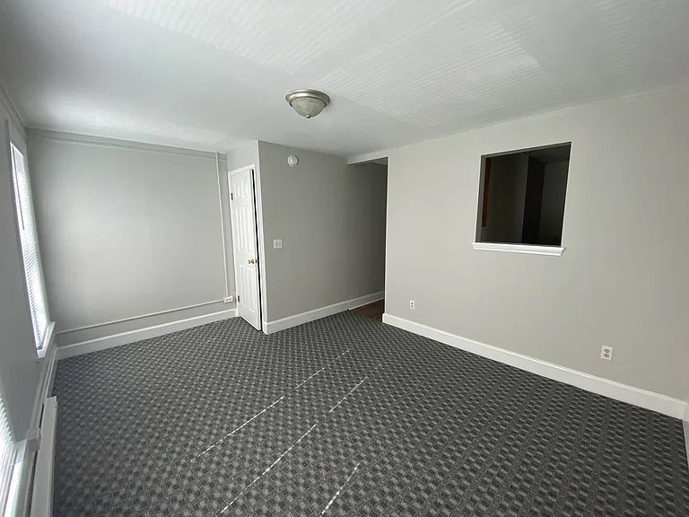 123 Porter Ave #2 — Photo 4
