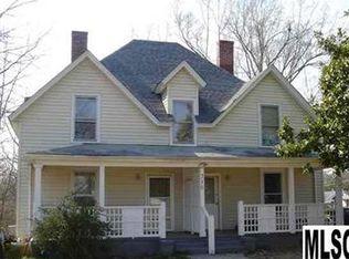 310 3rd St SE #1, Hickory, NC 28602